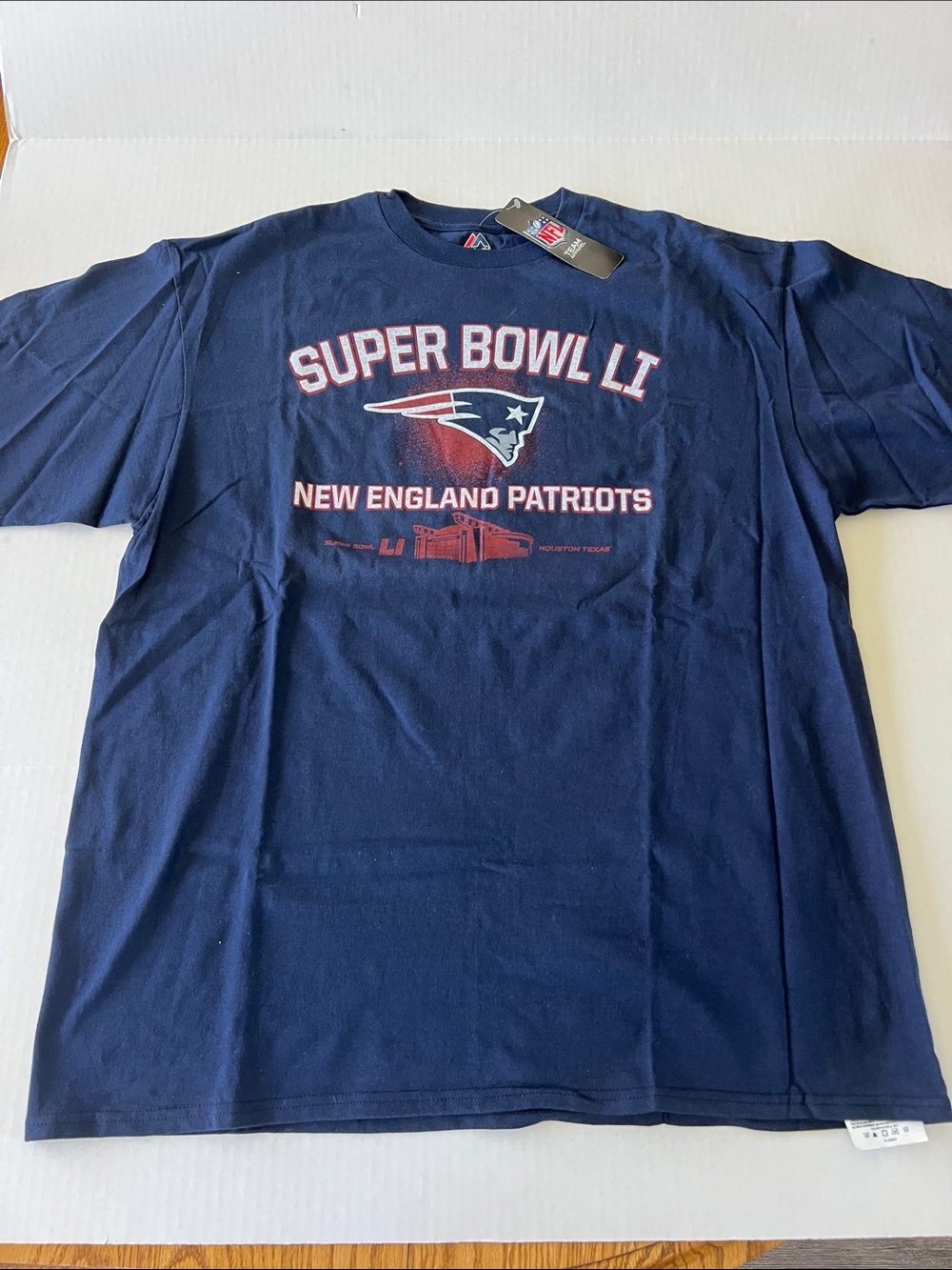 Majestic NFL New England Patriots Navy Super Bowl LI Graphic Tee Size XL NWT